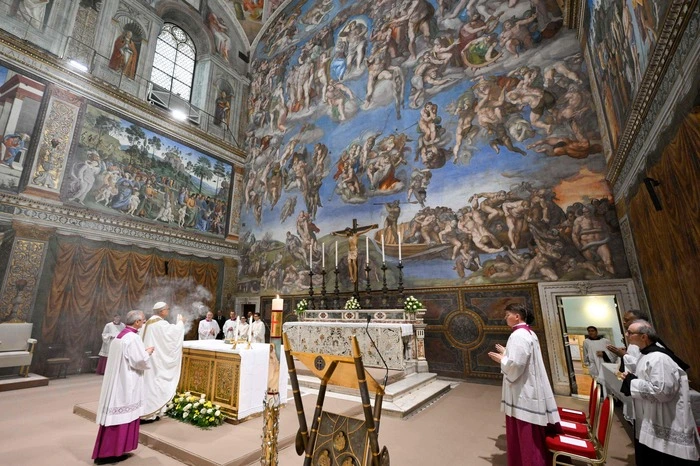 Dort hatten ihn die Purpurträger tags zuvor im Konklave zum Nachfolger von Papst Franziskus gewählt.