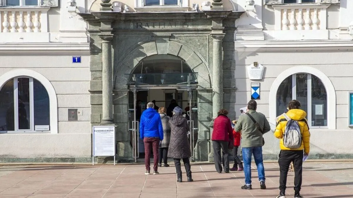 Jung und Alt wählen in diesen Tagen eine neue Stadtregierung  