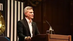 Sturms Sport-Geschäftsführer Michael Parensen steht bei einigen im Kreuzfeuer der Kritik