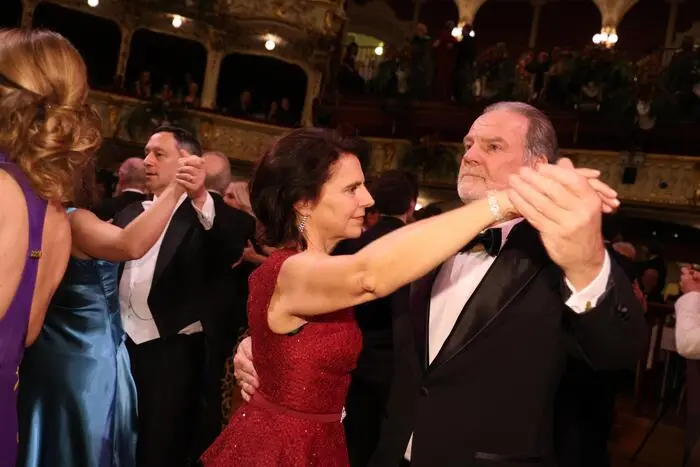 Landtagspräsident Gerald Deutschmann und Partnerin Eva