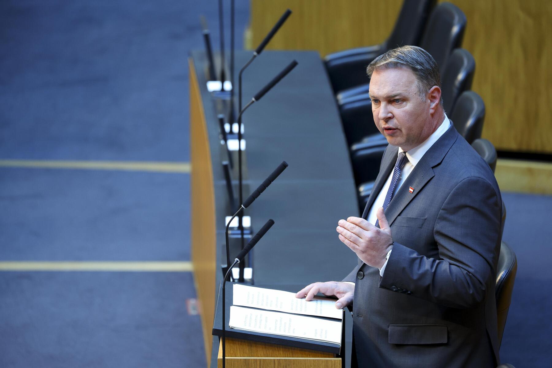 ORF-Debatte: Kokain-Gedicht und „Gremium des Grauen“ im Nationalrat