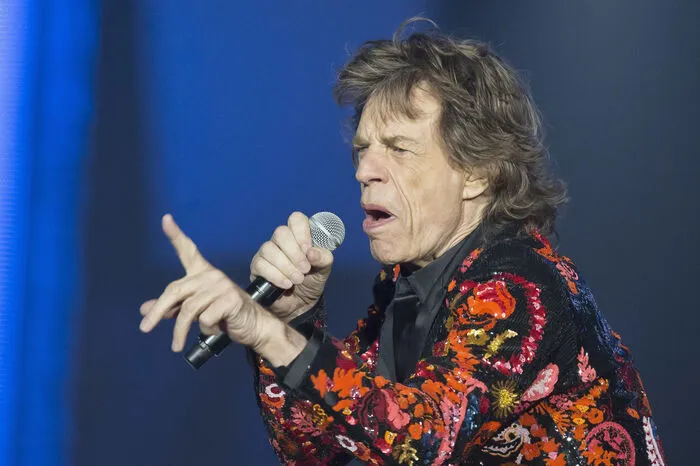 Zuletzt musste er seine Tour seiner Rolling Stones verschieben: Die Herzklappe spielt nicht mehr mit und Jagger muss operiert werden.