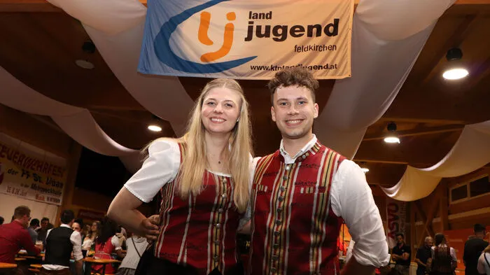 Am Foto die LJ-Bezirksleiterin Verena Buchacher (23) und der Obmann Fabian Kogler (24).