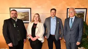 Gemeindevorstand in Mühlen, v.l. Bgm. Mario Pichler, GK Melissa Grün, Vizebgm. Andreas Kogler und BH Stv. Gernot Esterl