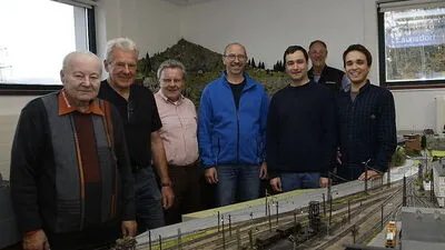 Diese Herren sind gern am Zug