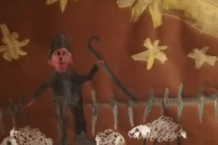 Theodor Url, acht Jahre alt und Schüler der Volksschule Pernegg, hat den Titel seiner Zeichnung "Als ich bei meinen Schafen wacht" dem gleichnamigen Weihnachtslied entnommen.