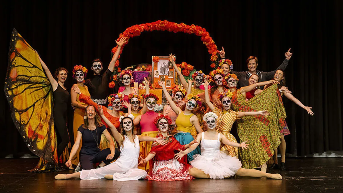 Eine bunte Reise nach Mexiko verspricht das Stück für zweimal 40 Minuten