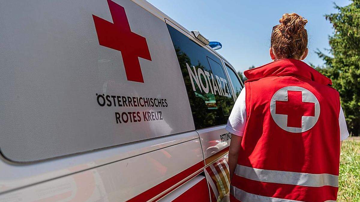 Der Mann wurde von der Rettung ins Klinikum Klagenfurt gebracht