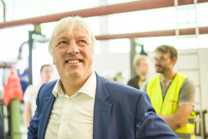 Adolf Melcher erläuterte, dass man künftig 80 Prozent weniger an CO2 verbrauche