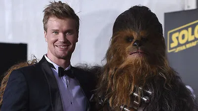 Joonas Suotamo, Chewbacca