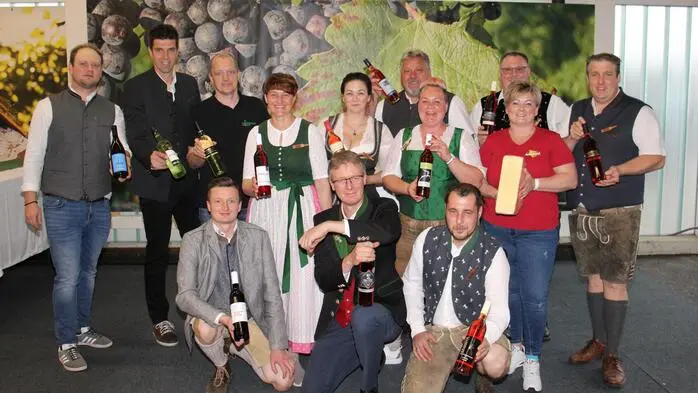 Unter dem Motto „ Mit Wein und Genuss in den Frühling“ organisierten die Lipizzanerheimatwinzer bereits zum 11. Mal die größte Jahrgangspräsentation in der Weststeiermark mit zahlreichen Höhepunkten. 