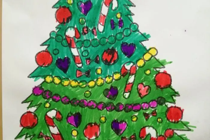19. Dezember: Elias Schöffmann wünscht sich einen bunten Christbaum zu Weihnachten und der ziert auch seine Zeichnung. Elias ist sechs Jahre alt und wohnt in Kappel.