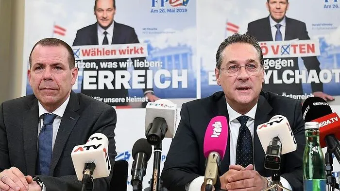 Der Spitzenkandidat der FPÖ bei der EU-Wahl Harald Vilimsky und Vizekanzler Heinz-Christian Strache