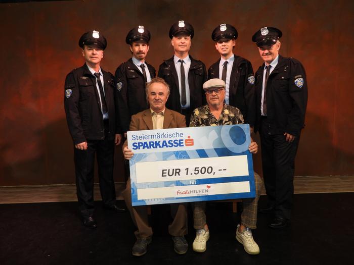 Premiere-Einnahmen an "Frühe Hilfen Steiermark" gespendet Premiere-Einnahmen an "Frühe Hilfen Steiermark" gespendet
