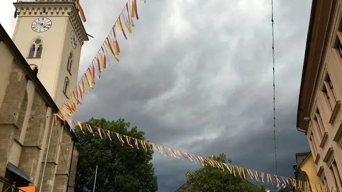 Klicken Sie sich durch die Bilder.