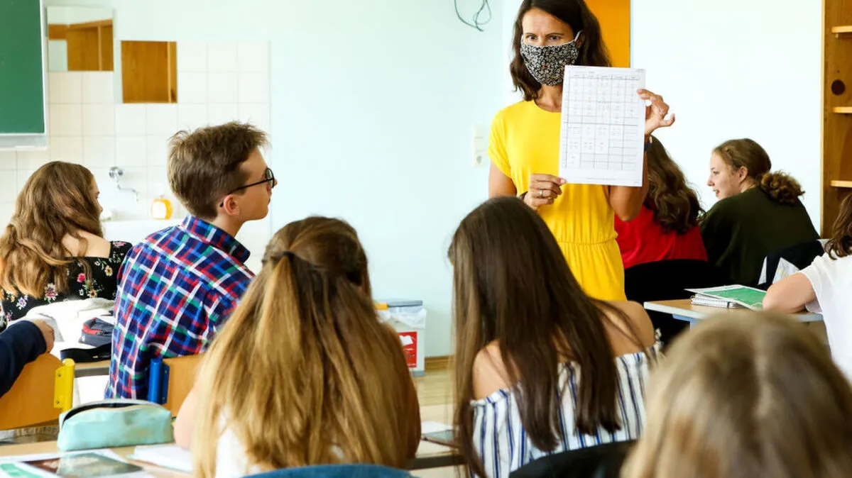 Soll es eine Corona-Impfpflicht für Lehrpersonal geben?