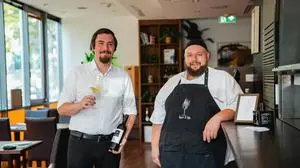 Christian Bernhard und Michael Stafford haben aus dem Magnolia das „Rauch & Rebe“ gemacht