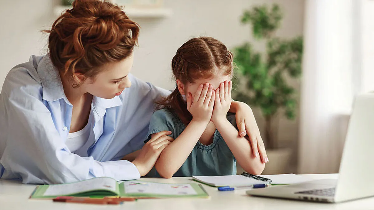 Kindern in Notsituationen wird im Kriseninterventionszentrum geholfen 