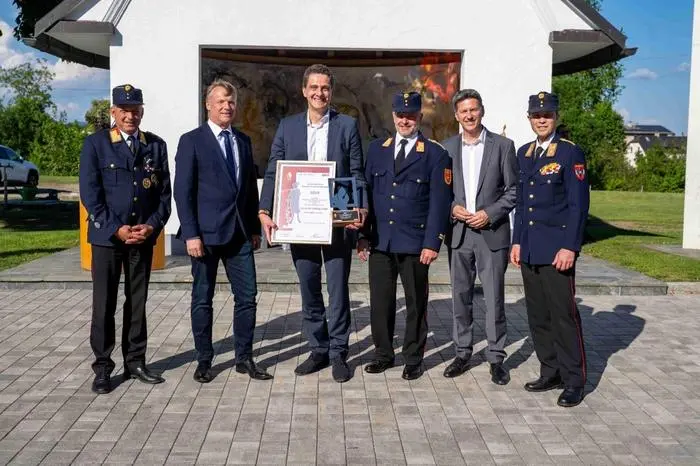 Hasslacher Holding GmbH aus dem Bezirk Spittal