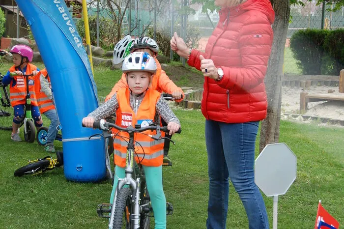 25 Kindergärten nehmen an der Aktion teil. Insgesamt konnte rund 4000 Kindern das Radfahren dadurch bisher schmackhaft gemacht werden.