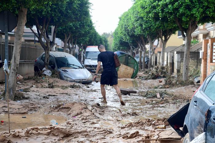 Großflächige Zerstörung in Picanya, nahe Valencia