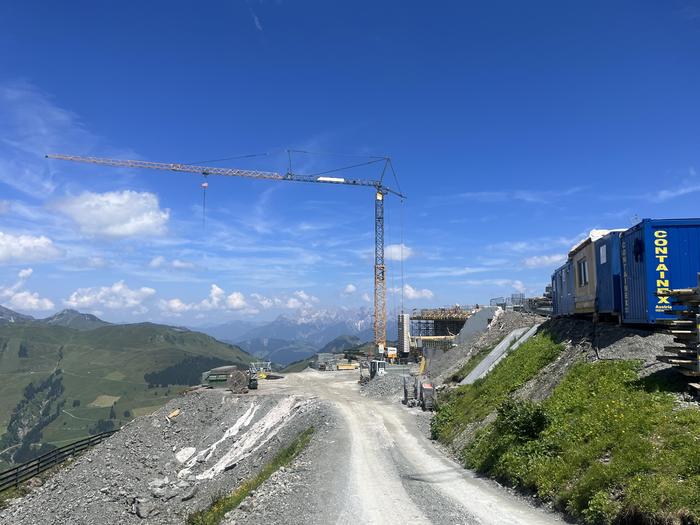 Auf dem Zwölferkogel entsteht die Bergstation für eine neue Gondelbahn