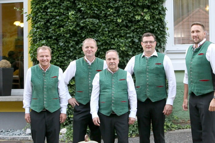 Grund des Besucherandranges war am Samstagabend der Liederabend des „Quintetts Lölling“.