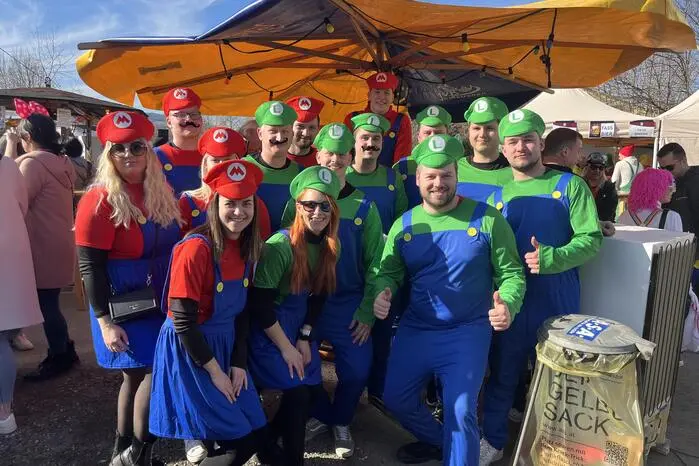 Auch die Super-Mario-Brothers und Sisters waren mit dabei