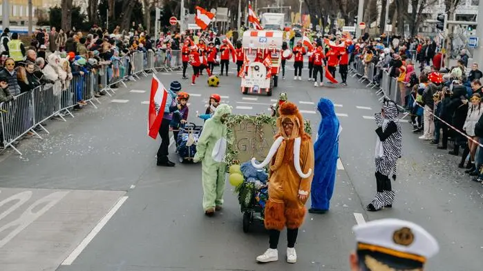 Klicken Sie sich durch die Faschingsgalerie