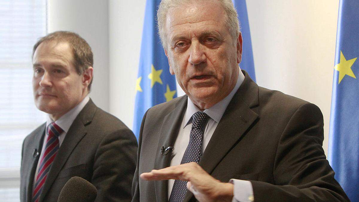 Dimitris Avramopoulos, Migrationskommissar