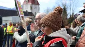 Laut und verärgert zeigte man sich am Samstag bei der Solidaritätsbekundung