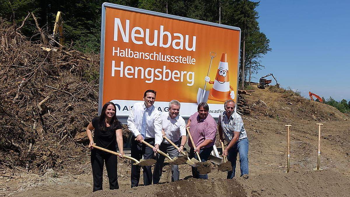 Die für dieser Tage geplante Inbetriebnahme der Halbanschlussstelle Hengsberg muss warten