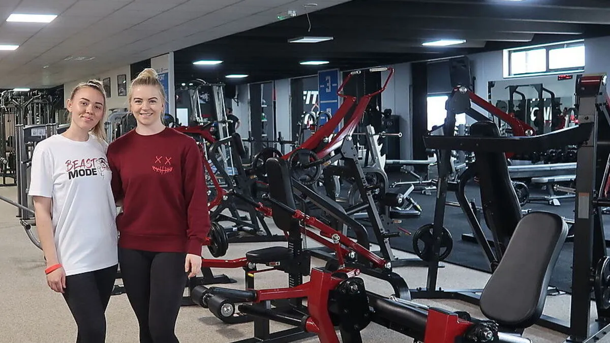 Martina und Annika sind Teil des Be Fit! Fitnessclubs in Hönigsberg