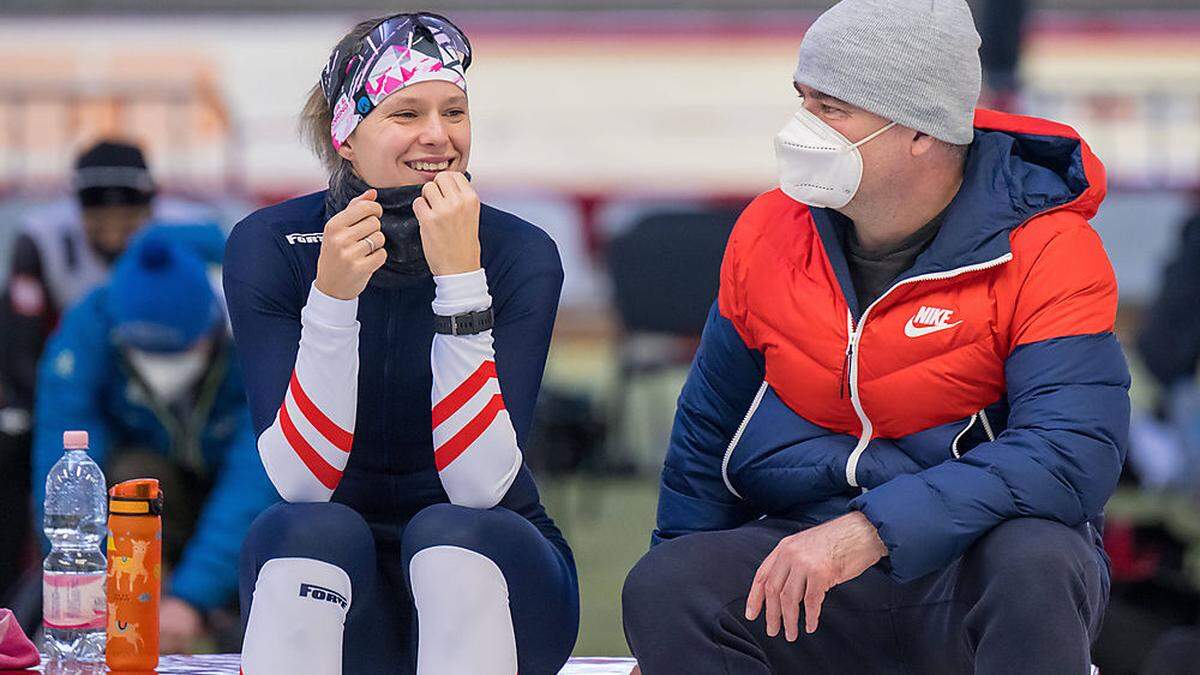 Ihr Lächeln sagt mehr als tausend  Worte: Vanessa mit Tom Herzog