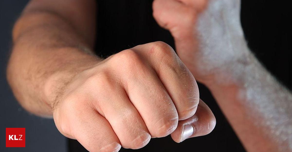 Schwere-K-rperverletzung-bei-Feuerwehrball-Polizei-sucht-Zeugen