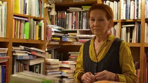 Angelika Schimunek bestellt am liebsten Bücher, die sie selbst gerne lesen würde