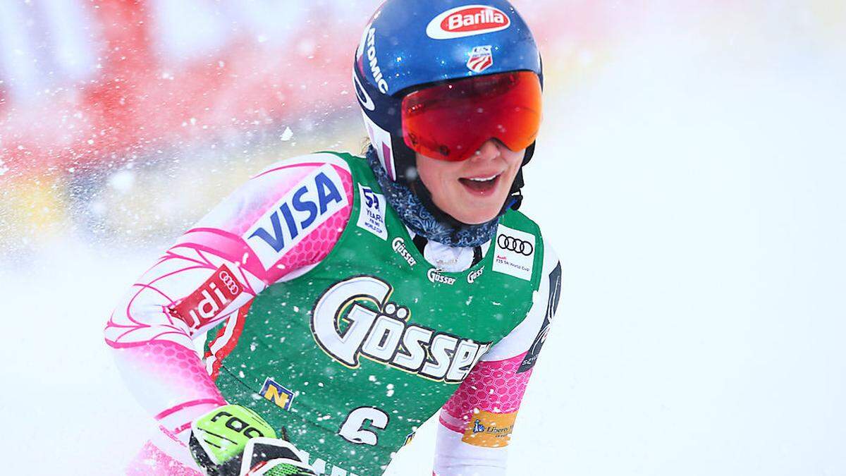 Mikaela Shiffrin freut sich über den zweiten Sieg am Semmering