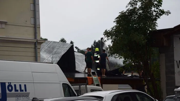 Die Feuerwehren waren am Mittwoch unter anderem im Ortsgebiet von St. Paul und im Granitztal im Einsatz.