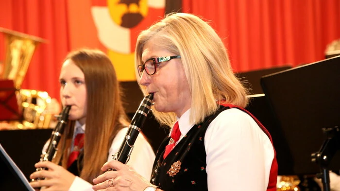 Die Marktmusik Eberstein lud am Samstagabend unter Obfrau Evelin Rosin (am Foto rechts) zur „Nacht der Musik“ in das Kulturhaus.