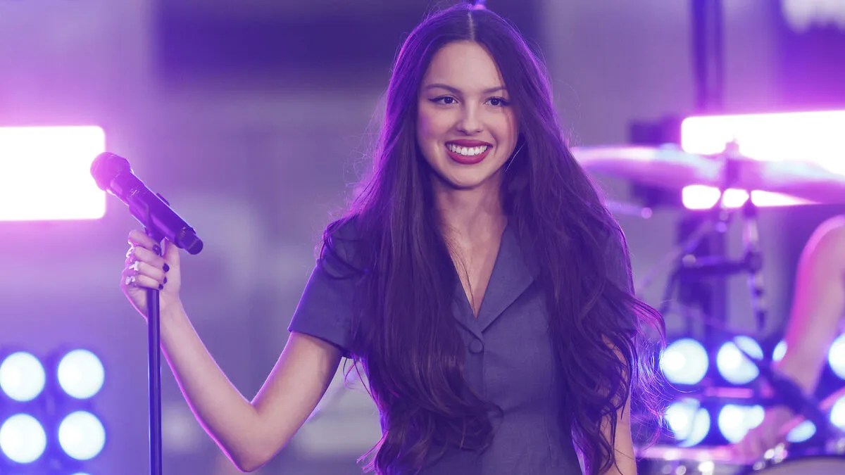 US-Superstar Olivia Rodrigo bei einem Live-Konzert in New York zur Präsentation ihres neuen Albums