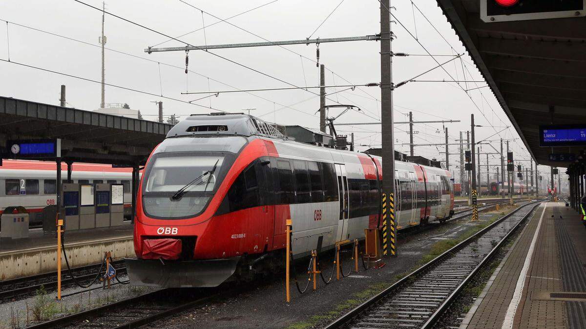 Ärger über die ÖBB | Vor allem im Osten Österreichs fallen derzeit viele Züge aus
