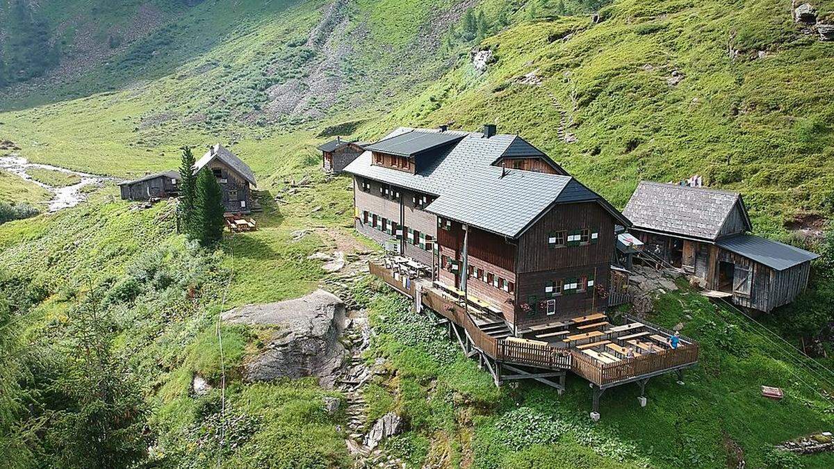 156 Schlafmöglichkeiten gibt's auf der Schladminger Preintalerhütte - ob und wann sie heuer besetzt werden dürfen, weiß noch keiner...