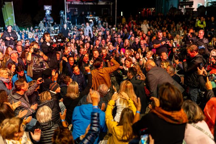 Ein Heimspiel für „Alle Achtung“ und Frontman Stani