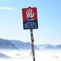 Schild: Lawinengefahr