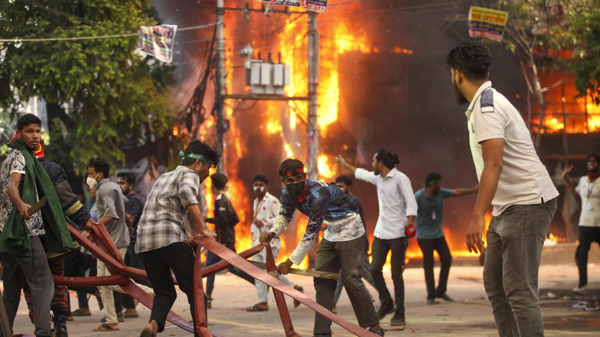 Schwere Ausschreitungen bei Protesten in Bangladesch