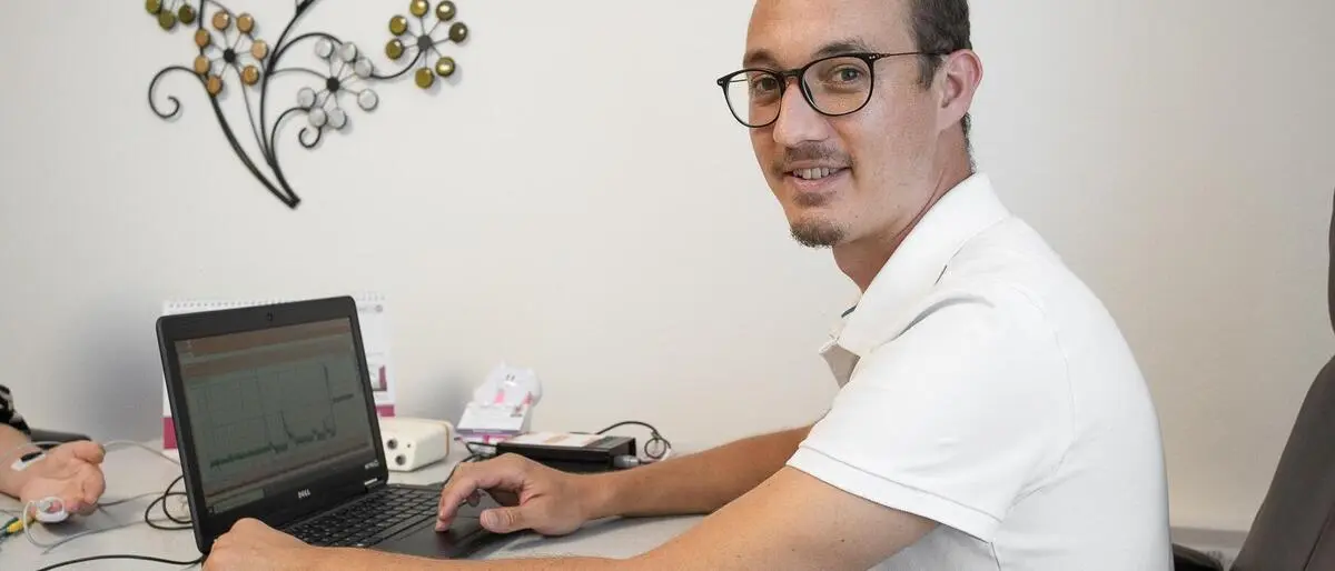 Thomas Weber in seiner Ordination