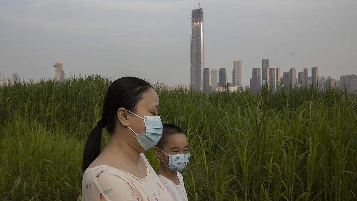 Masken sind fester Bestandteil des Alltags in Wuhan