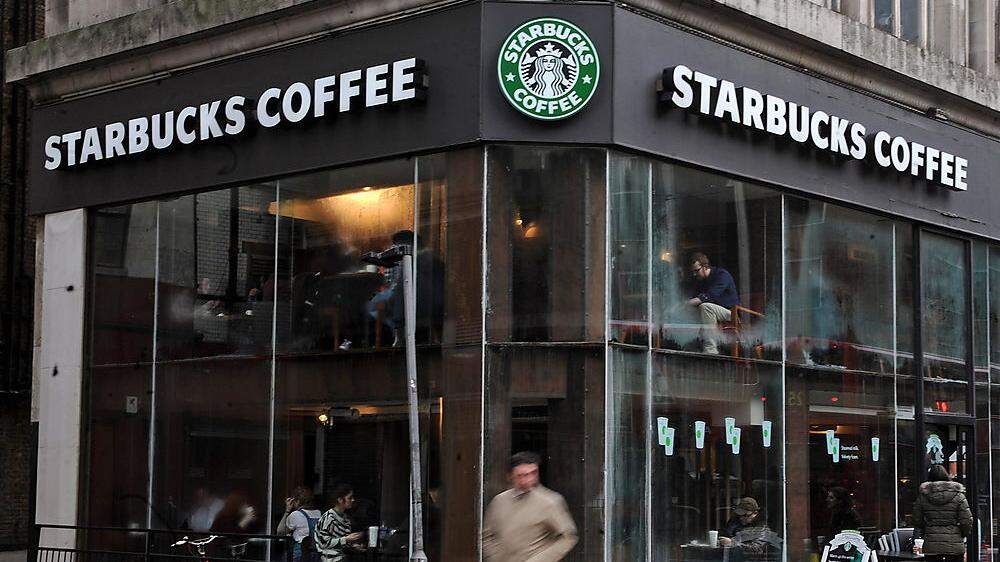 Starbucks stellt Flüchtlinge ein
