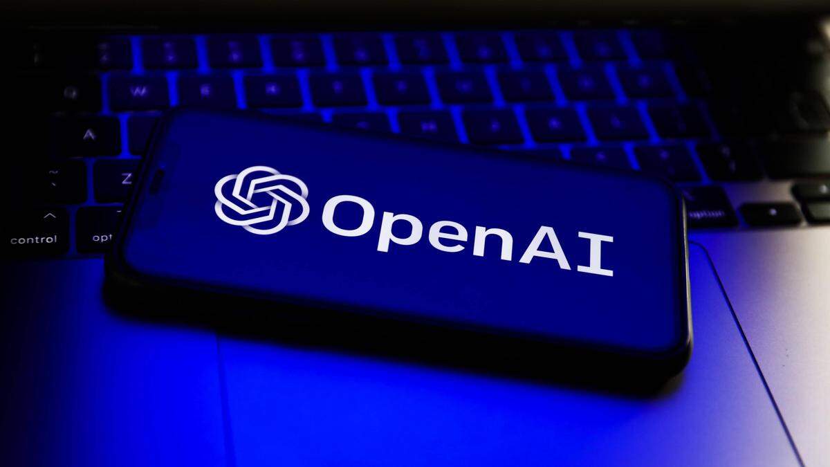 OpenAI wurde 2015 als gemeinnützige Forschungs- und Entwicklungsorganisation unter anderem von Milliardär und Twitter-Chef Musk sowie dem Technologie-Investor Altman gegründet