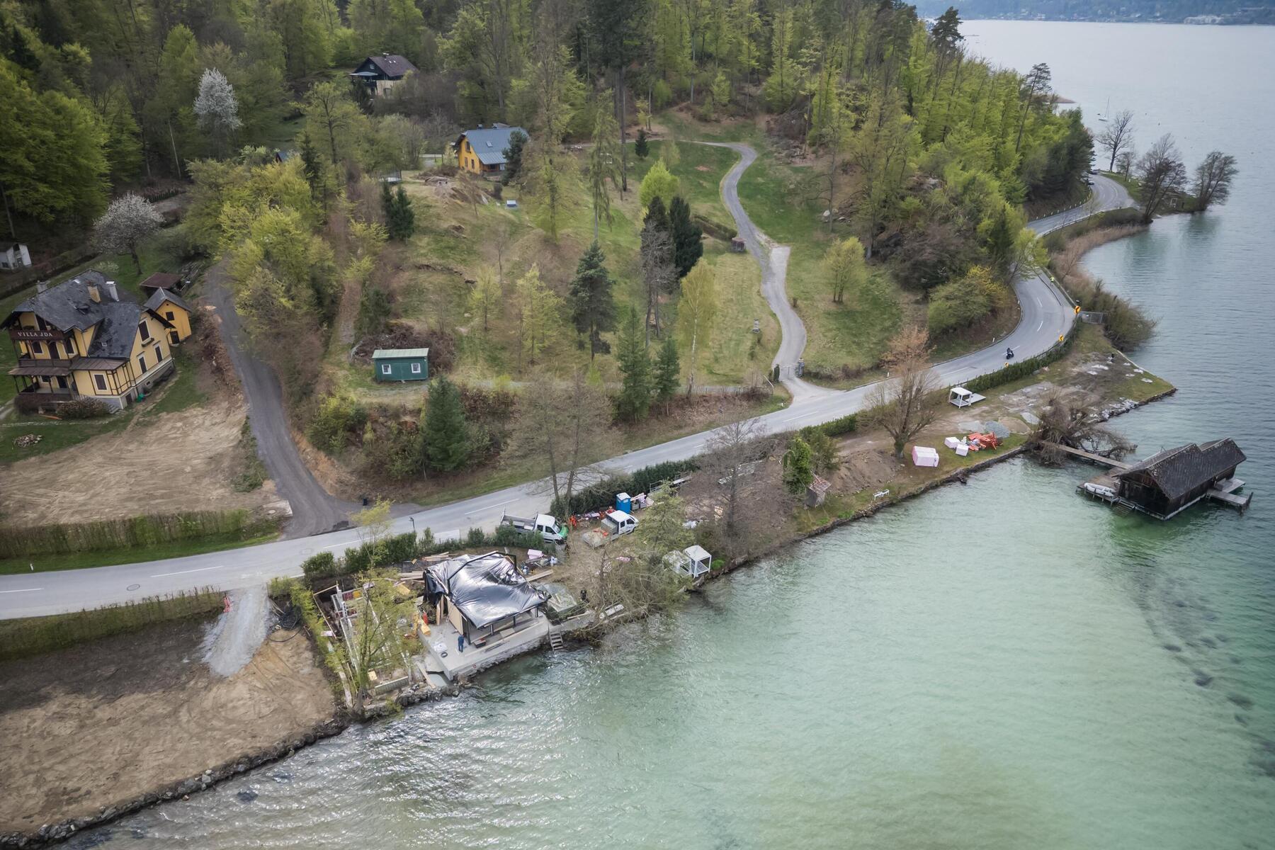 Prominenter Erbe als Bauherr: In dieser Wörthersee-Bucht werden Badehäuser errichtet